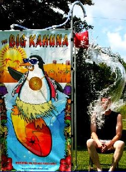 DUNK - Big Splash Dunk Tank #02