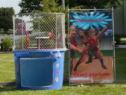 DUNK - Dunk Tank Deluxe Non-Towing#01