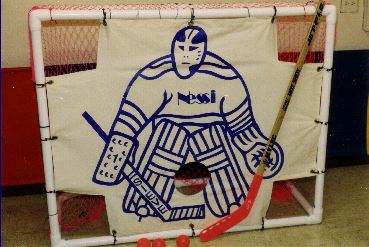 GAME - Frame - Floor Hockey